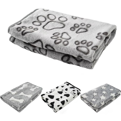 Plush Blanket - Warm Sleeping Blanket for Dogs & Cats.
